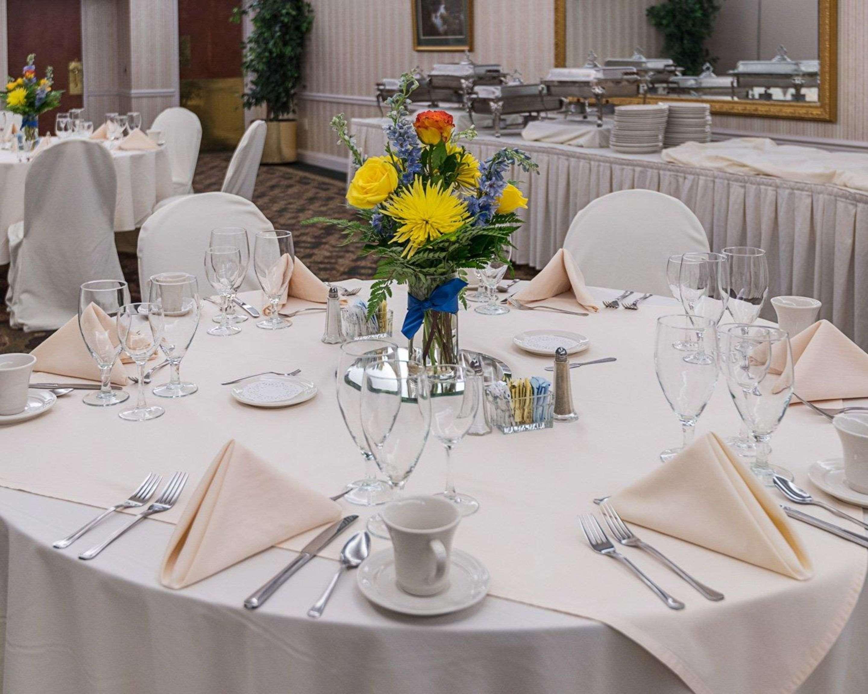 Clarion Hotel & Conference Center Shepherdstown Ngoại thất bức ảnh