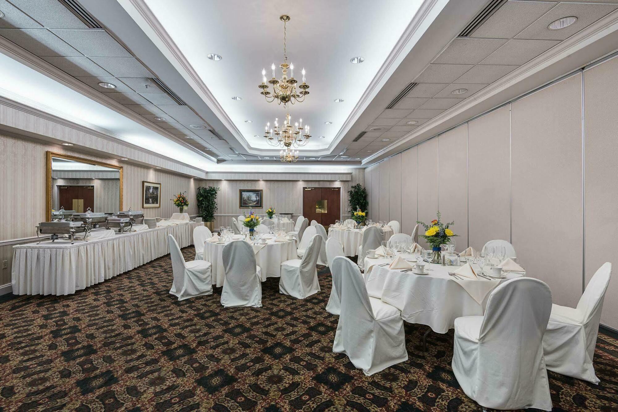 Clarion Hotel & Conference Center Shepherdstown Ngoại thất bức ảnh